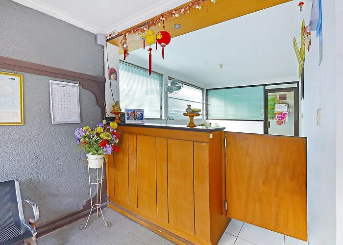 Capital O 91406 Agus Jaya Hotel Denpasar